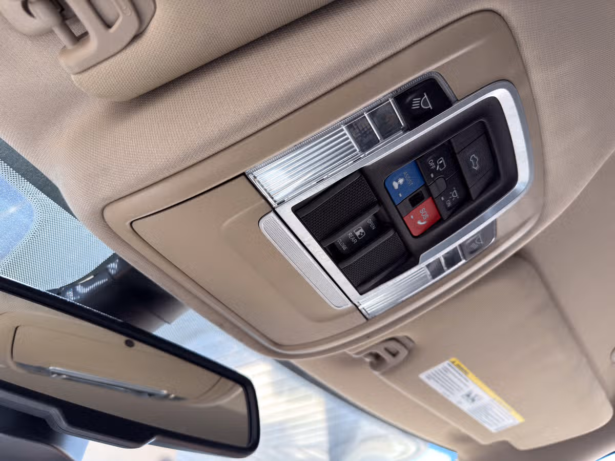 2020 Ram 3500 Laramie Crew Cab Image 39