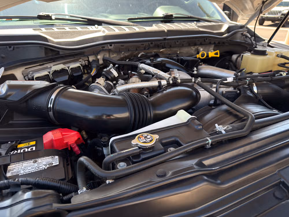 2019 Ford F-250 Super Duty XLT Crew Cab Image 18