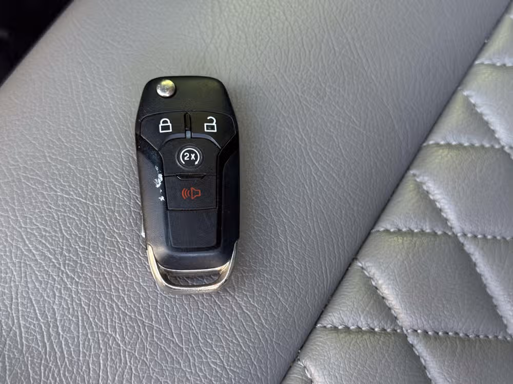 2019 Ford F-250 Super Duty XLT Crew Cab Image 41
