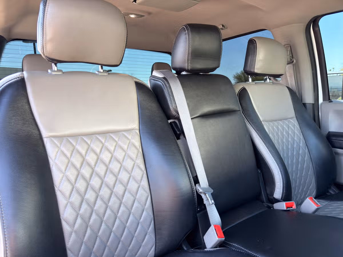 2019 Ford F-250 Super Duty XLT Crew Cab Image 33
