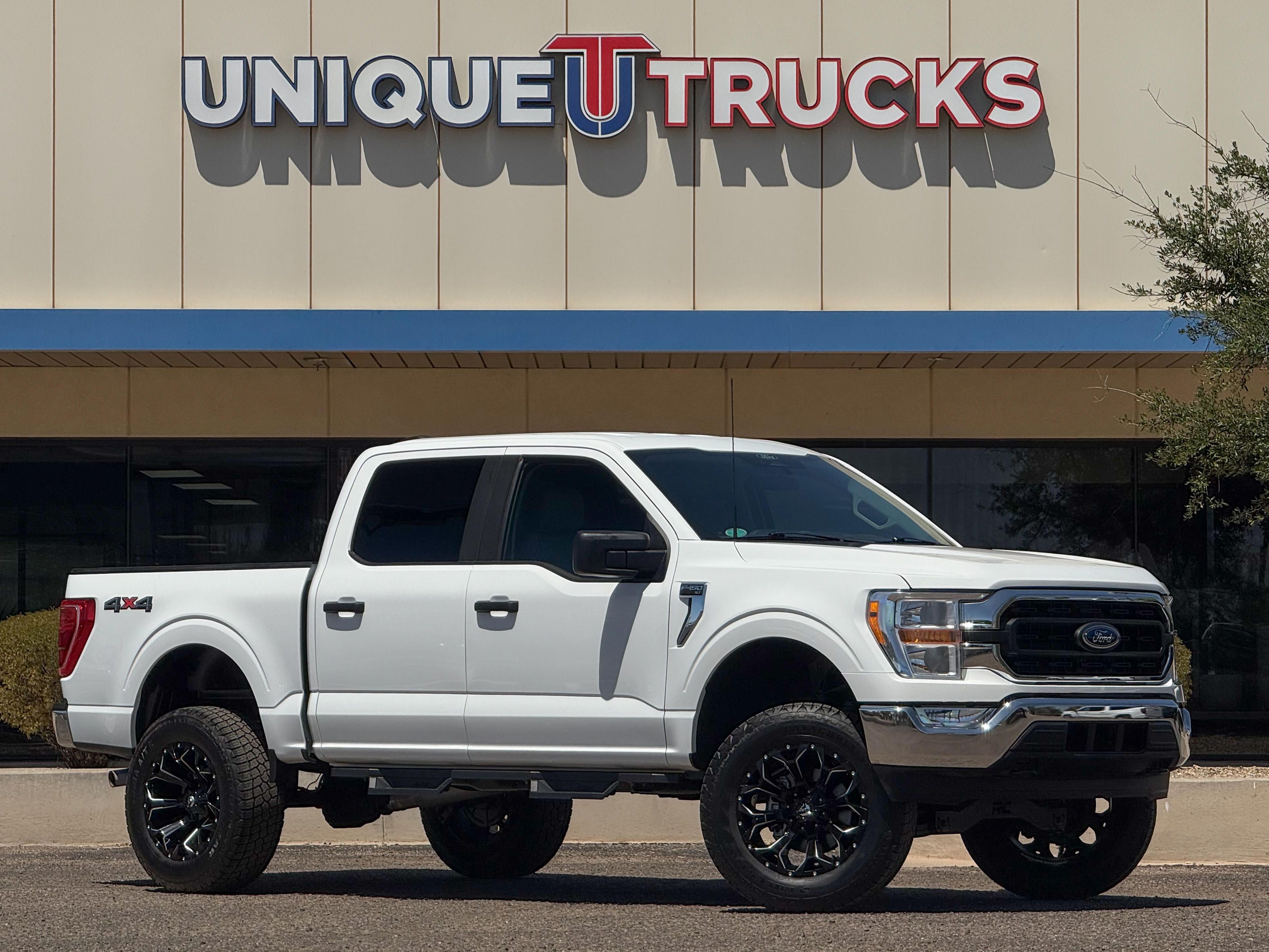 2022 Ford F-150 XLT 4x4 SuperCrew 5-1/2 Box's photo