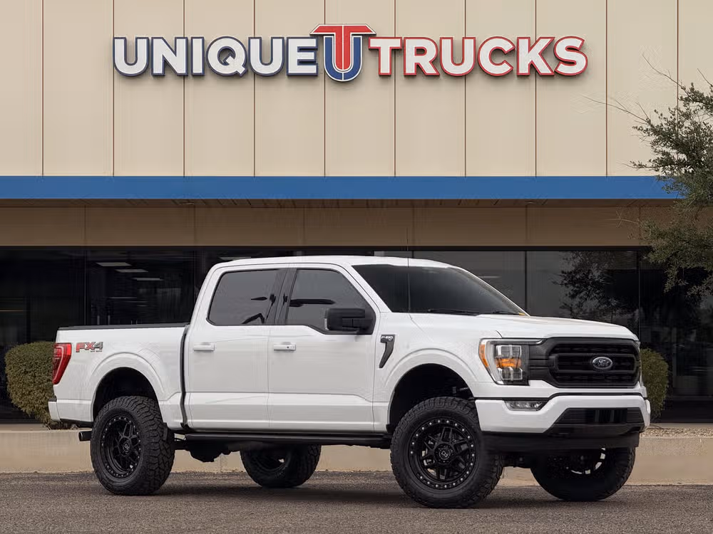 2022 Ford F-150 XLT 4x4 SuperCrew 5-1/2 Box's photo