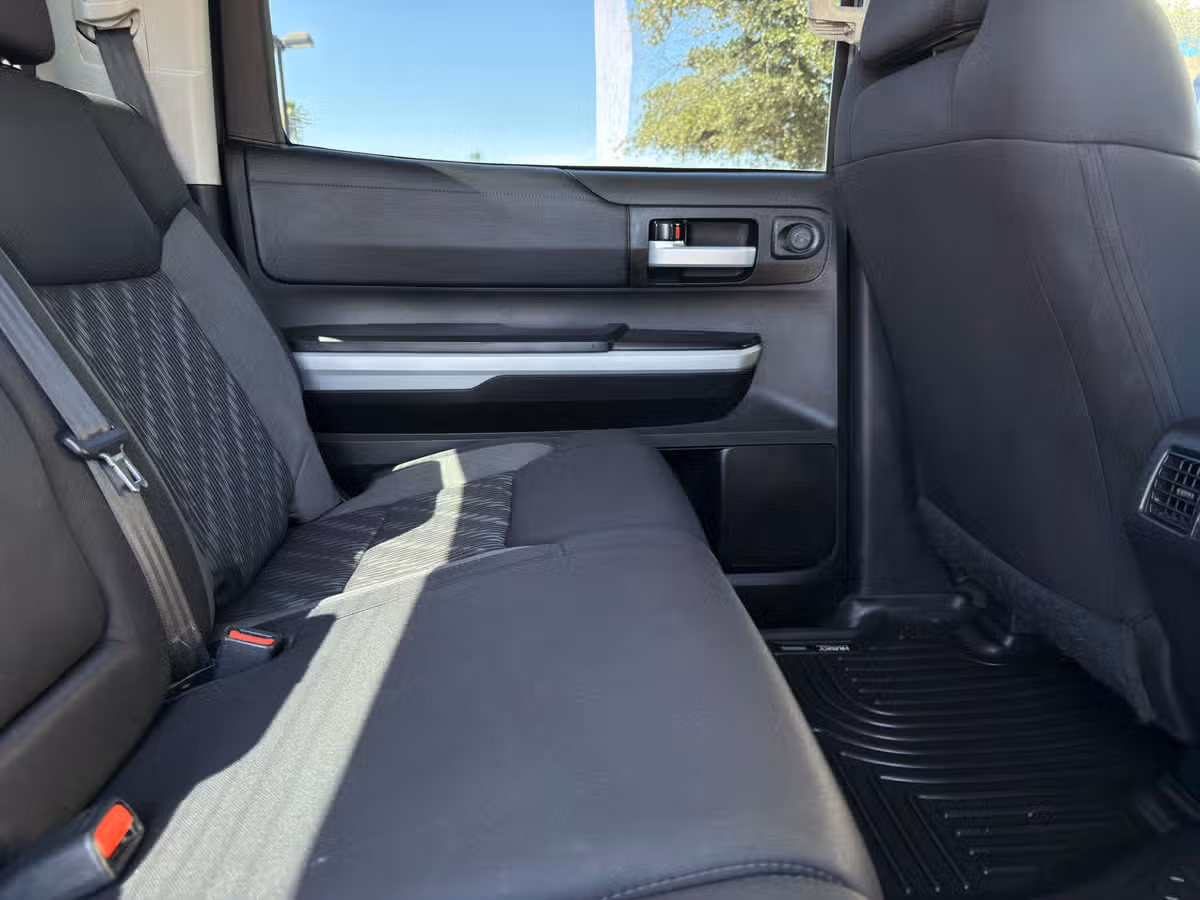 2021 Toyota Tundra TRD-Offroad CrewMax Image 31