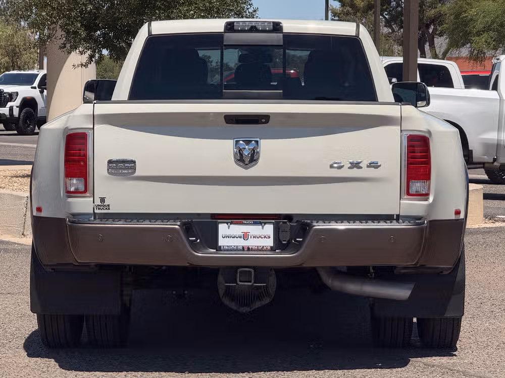 2017 Ram 3500 Laramie Longhorn Mega Cab Image 9