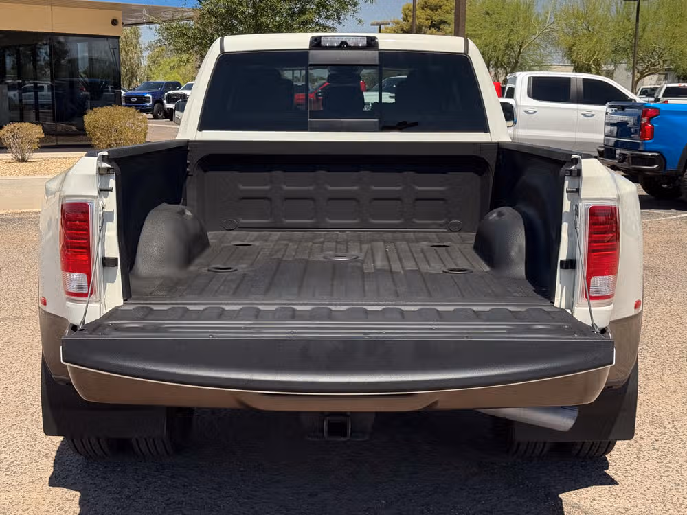 2017 Ram 3500 Laramie Longhorn Mega Cab Image 10