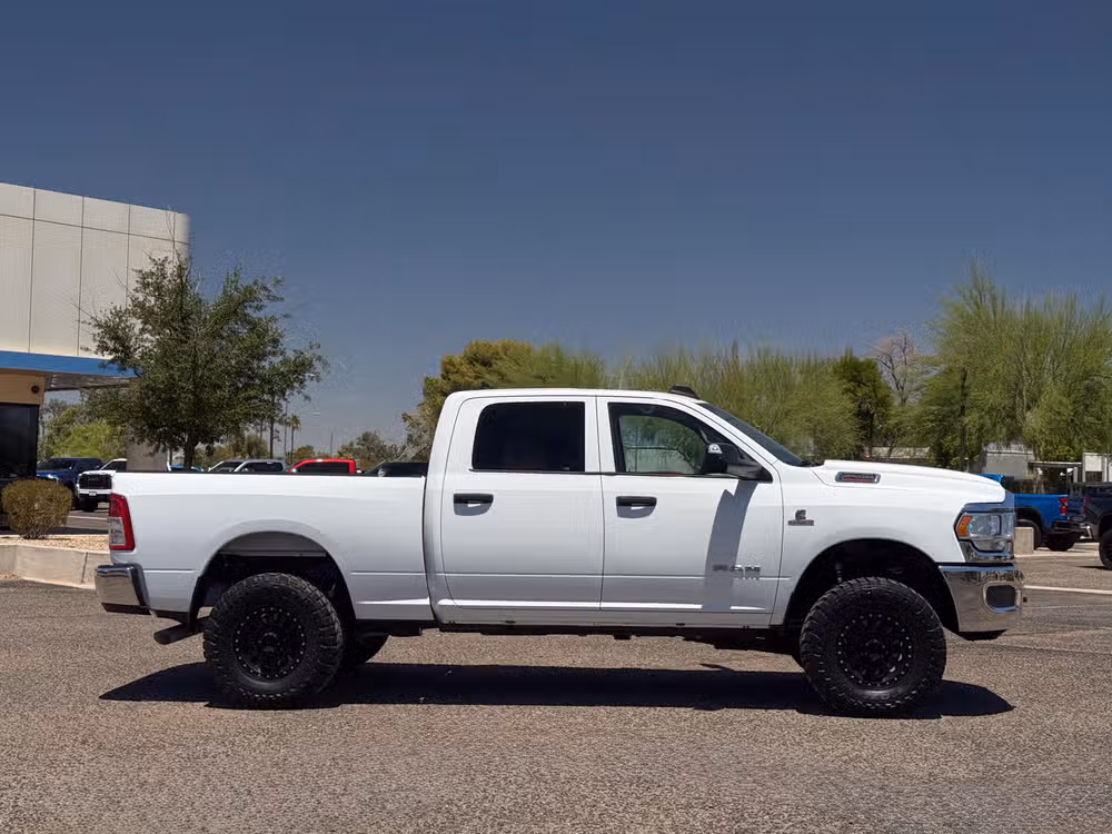 2020 Ram 2500 Tradesman Crew Cab Image 6