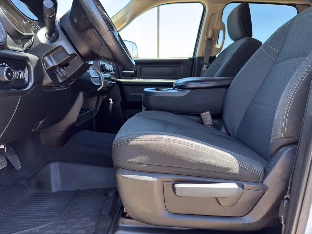 2020 Ram 2500 Tradesman Crew Cab Image 21