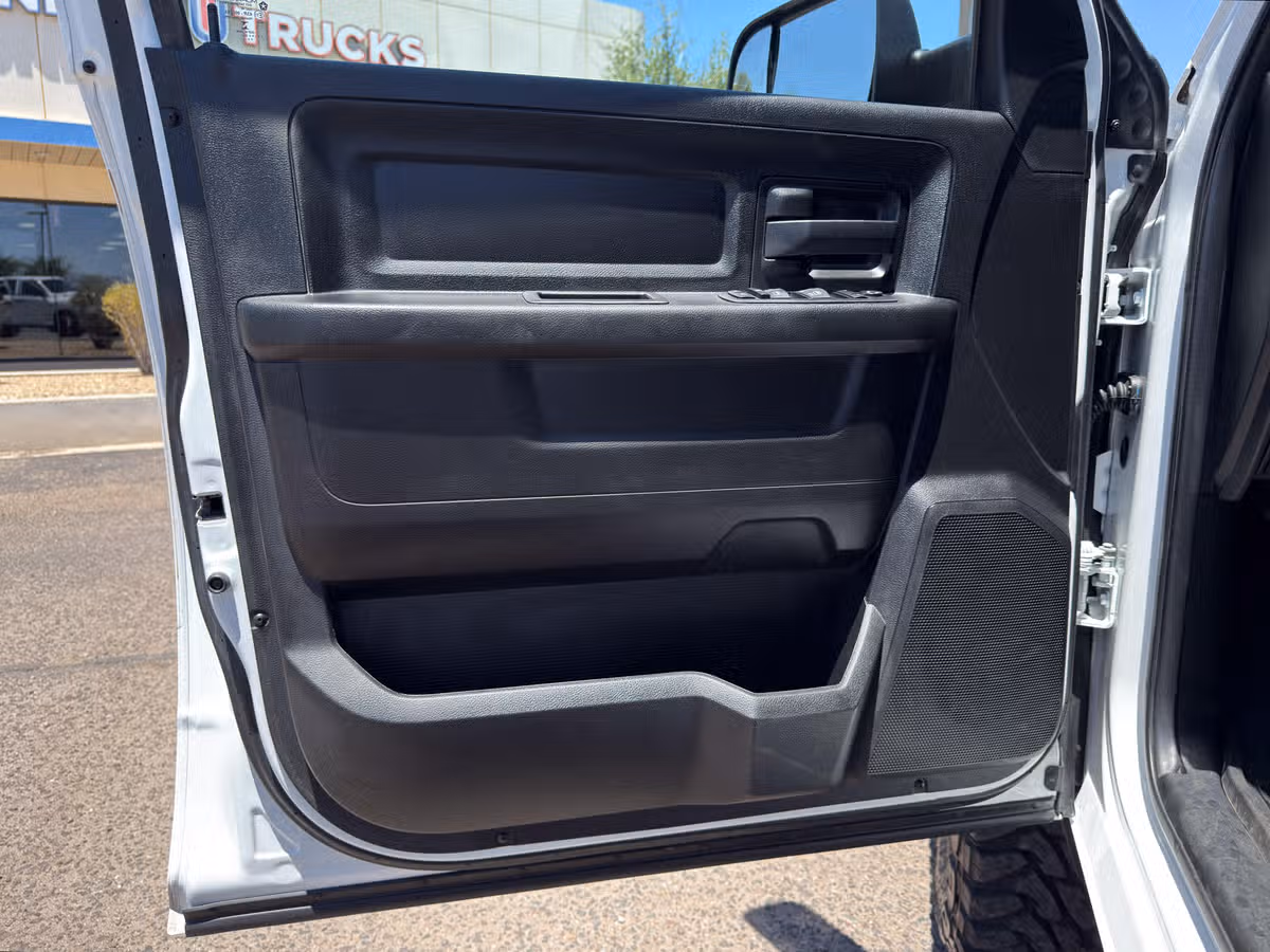 2020 Ram 2500 Tradesman Crew Cab Image 19