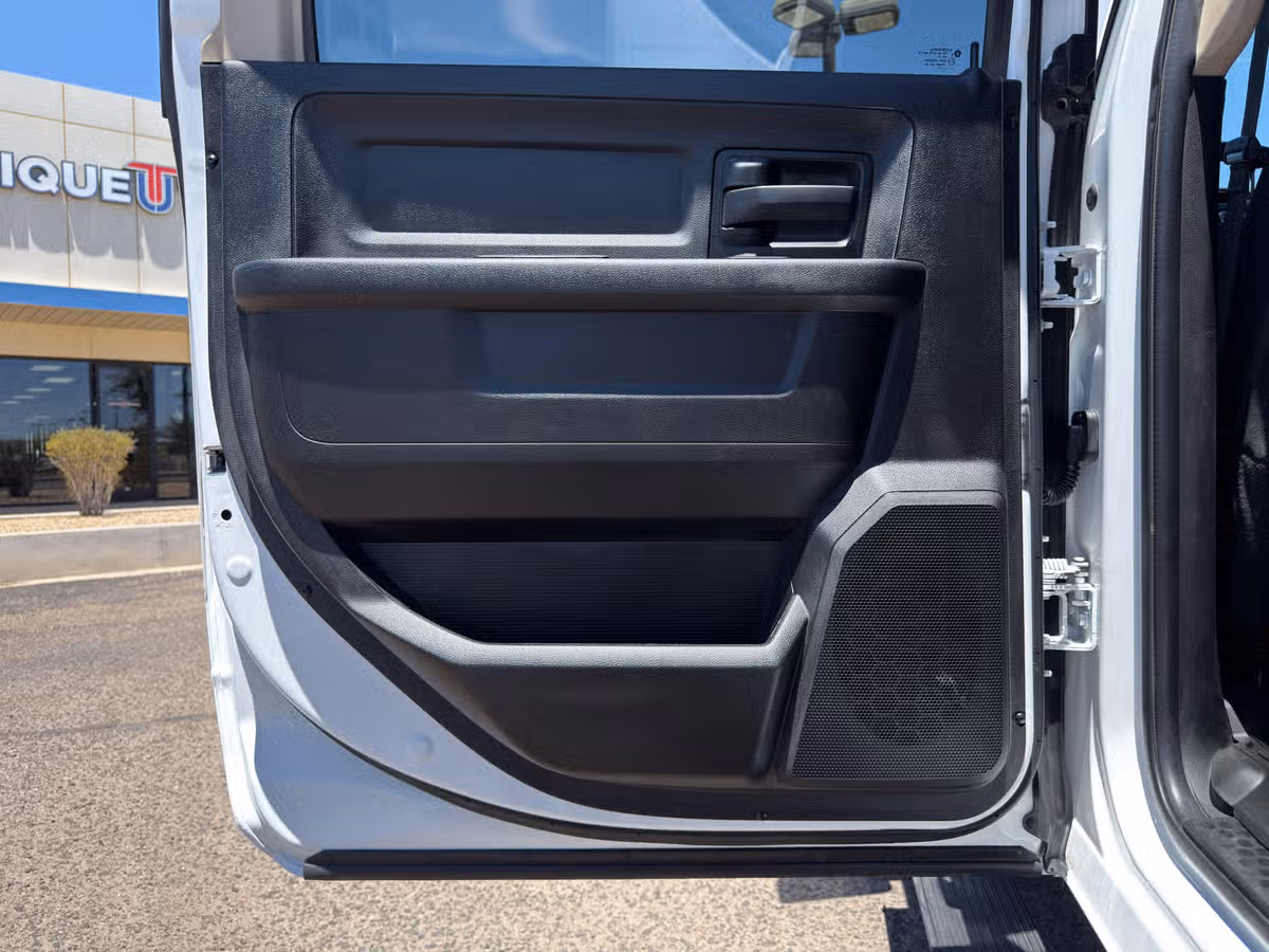 2020 Ram 2500 Tradesman Crew Cab Image 23