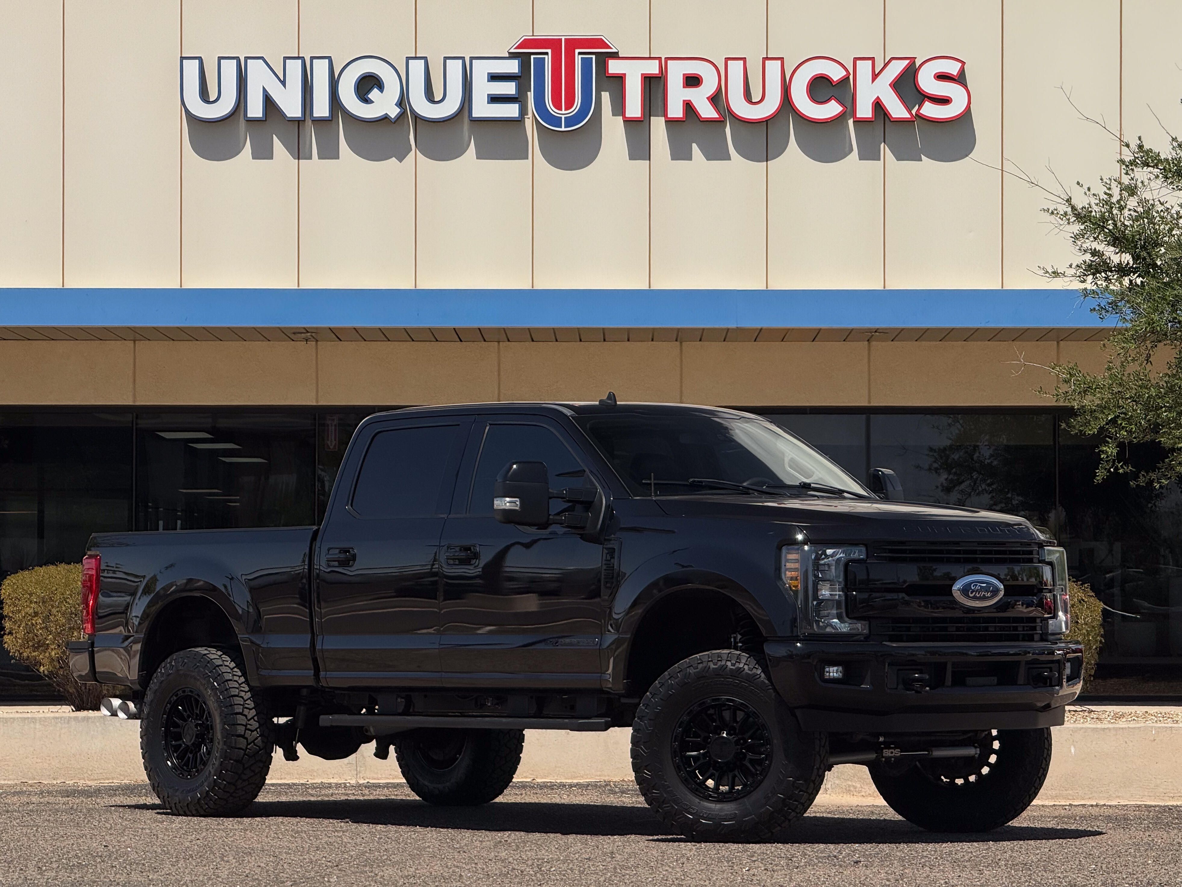 2019 Ford F-250 Lariat 4x4 Crew Cab 8' Box's photo