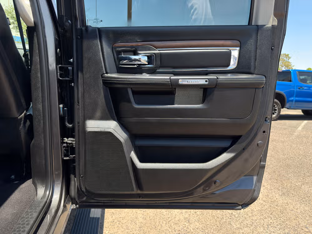 2018 Ram 3500 Laramie Mega Cab Image 32