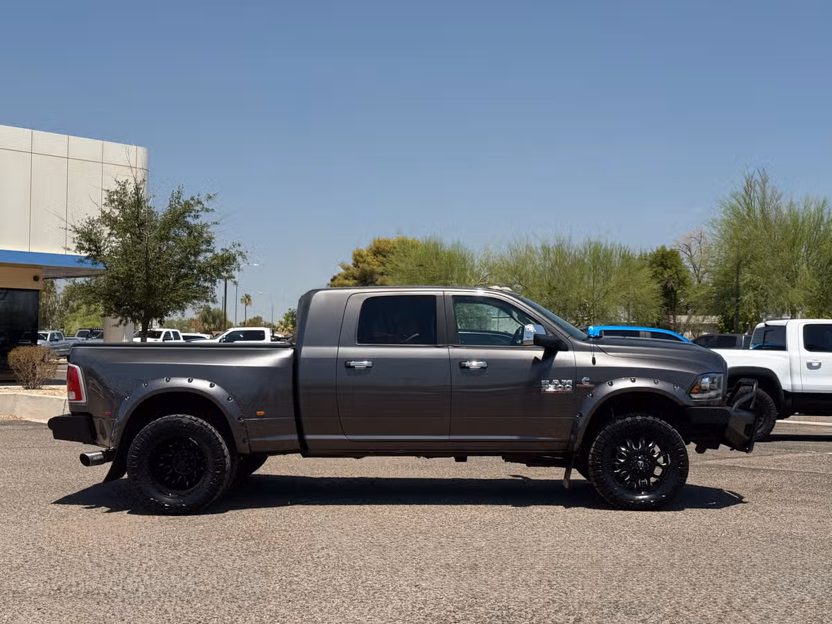 2018 Ram 3500 Laramie Mega Cab Image 6