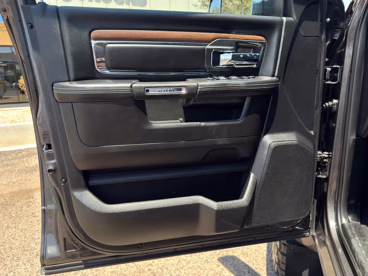 2018 Ram 3500 Laramie Mega Cab Image 22