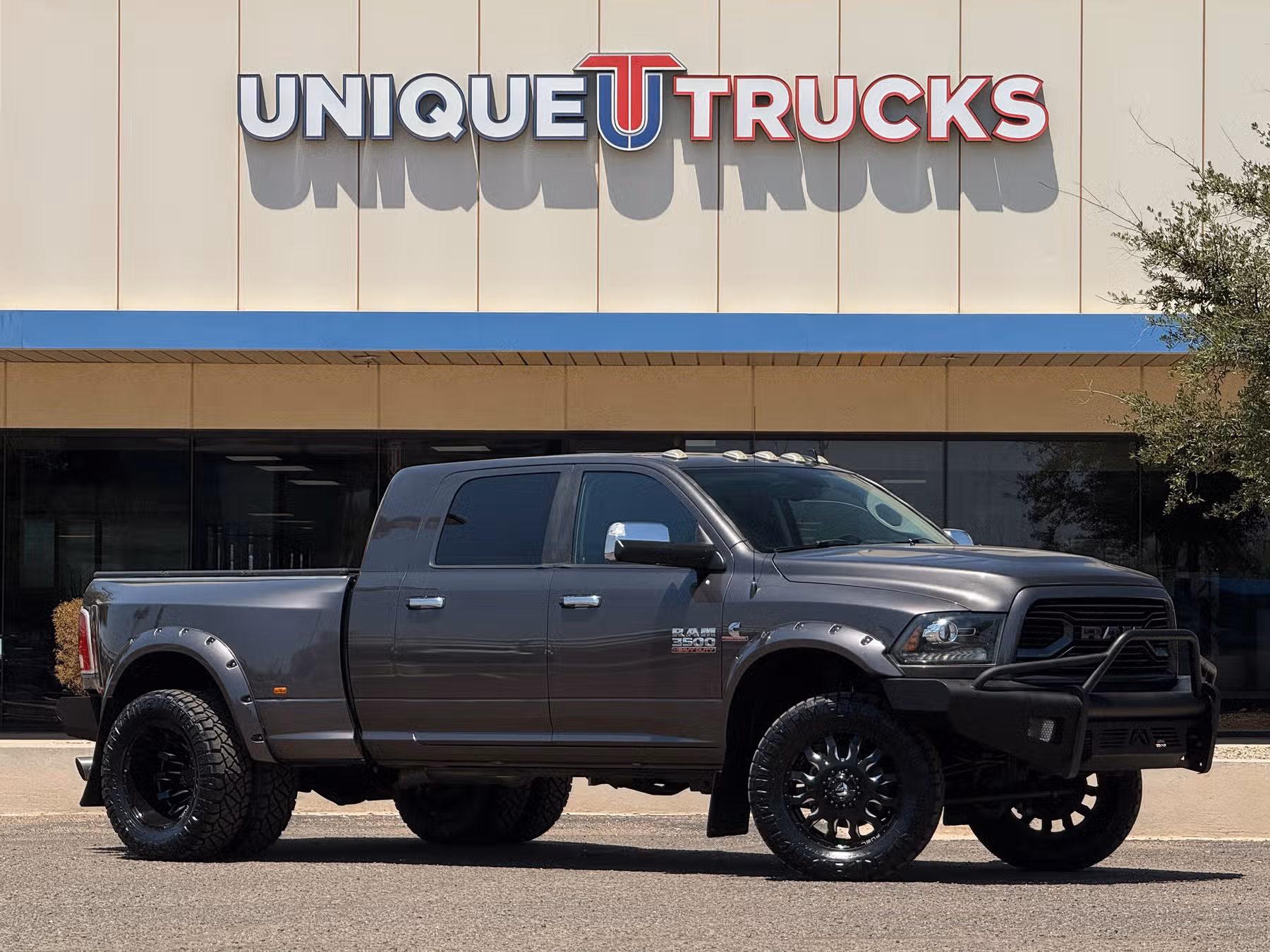 2018 Ram 3500 Laramie Mega Cab