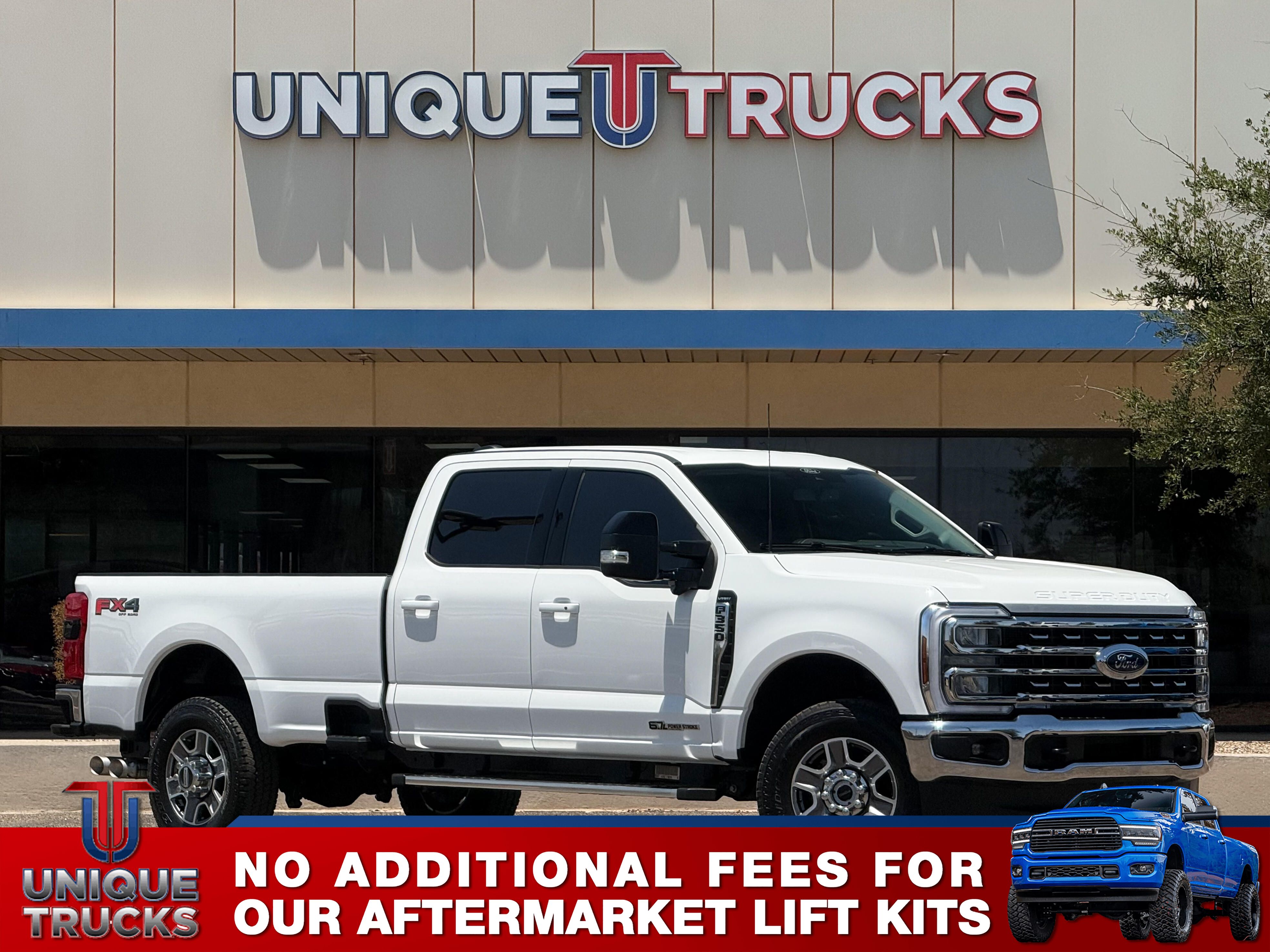 Oxford White 2025 Ford F-350 Super Duty Pickup Truck Four-Wheel Drive Automatic