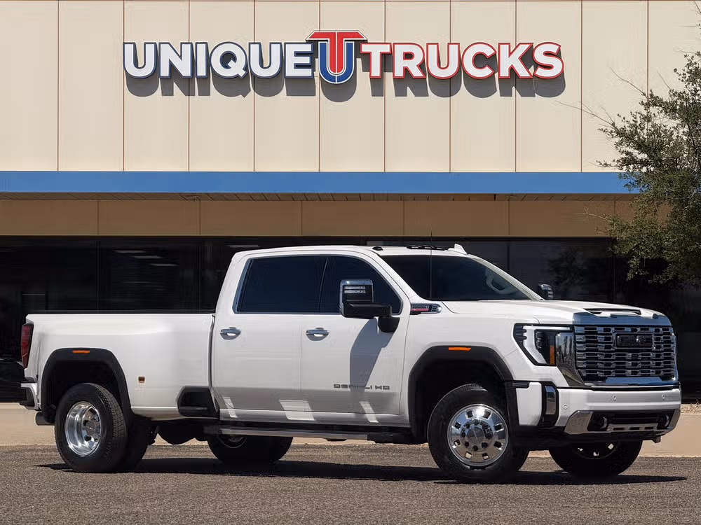 235471 - 2024 GMC Sierra 3500HD Denali Crew Cab