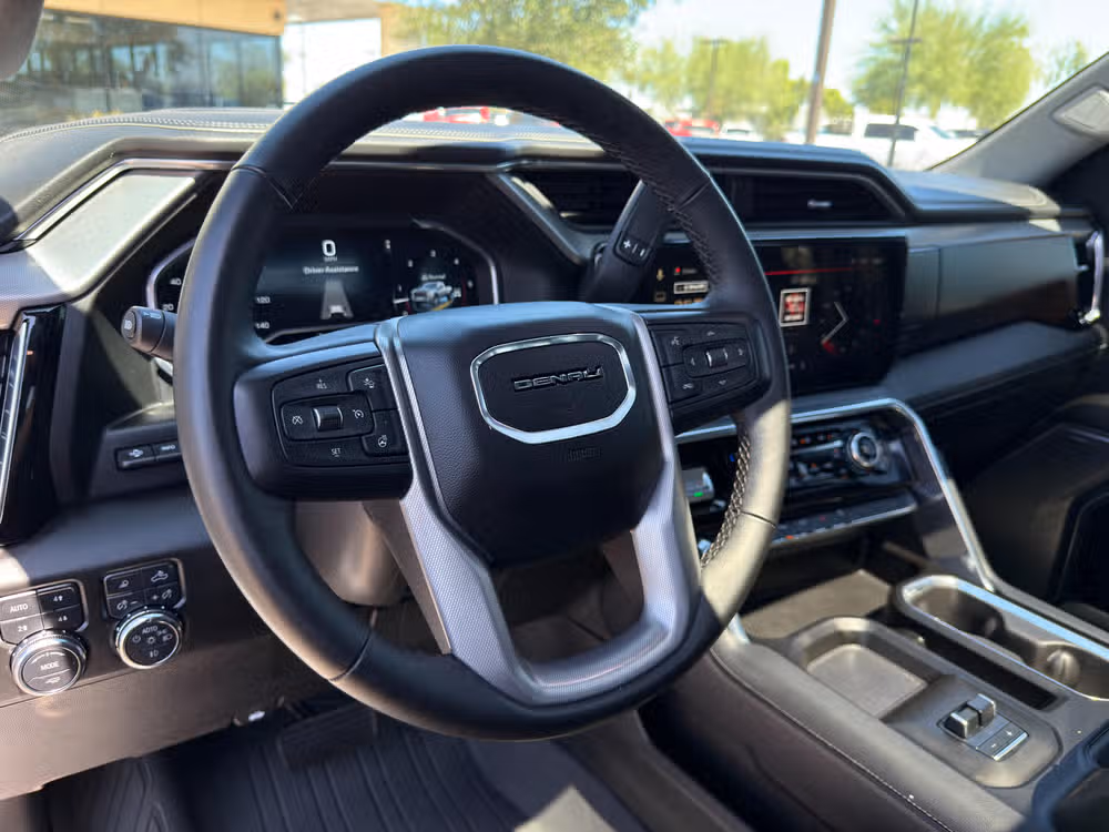 2024 GMC Sierra 3500HD Denali Crew Cab Image 19
