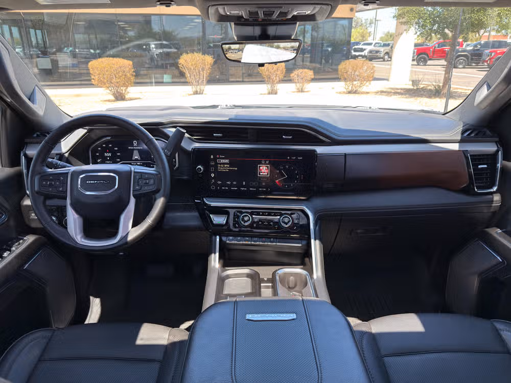 2024 GMC Sierra 3500HD Denali Crew Cab Image 34