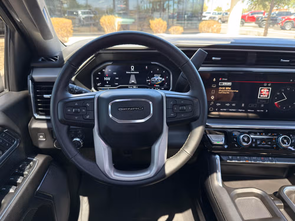 2024 GMC Sierra 3500HD Denali Crew Cab Image 35