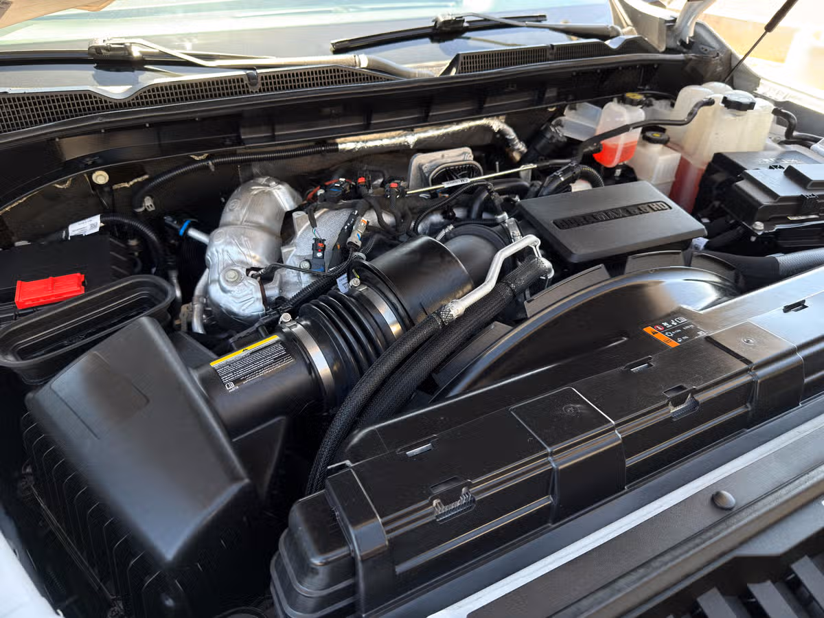 2024 GMC Sierra 3500HD Denali Crew Cab Image 16