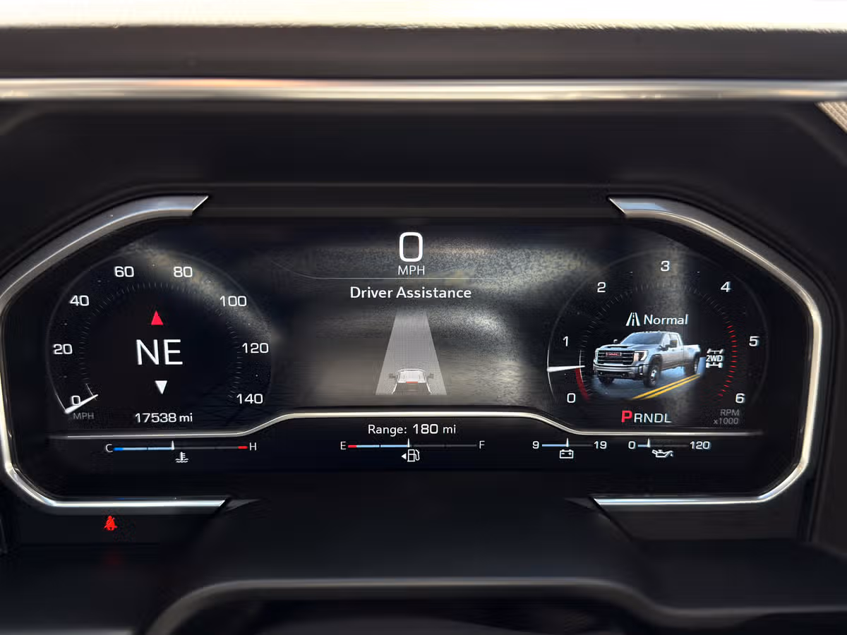 2024 GMC Sierra 3500HD Denali Crew Cab Image 38