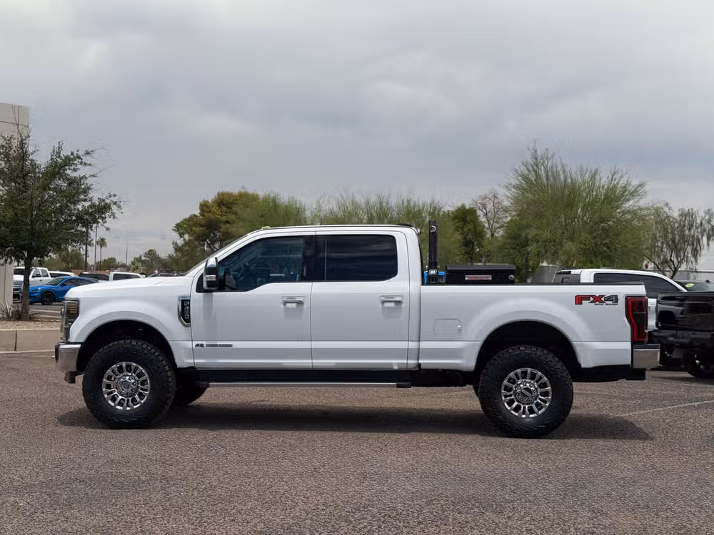 2021 Ford F-250 Super Duty XLT Crew Cab Image 11