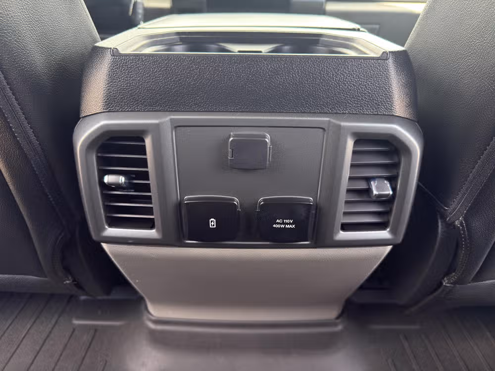 2021 Ford F-250 Super Duty XLT Crew Cab Image 32