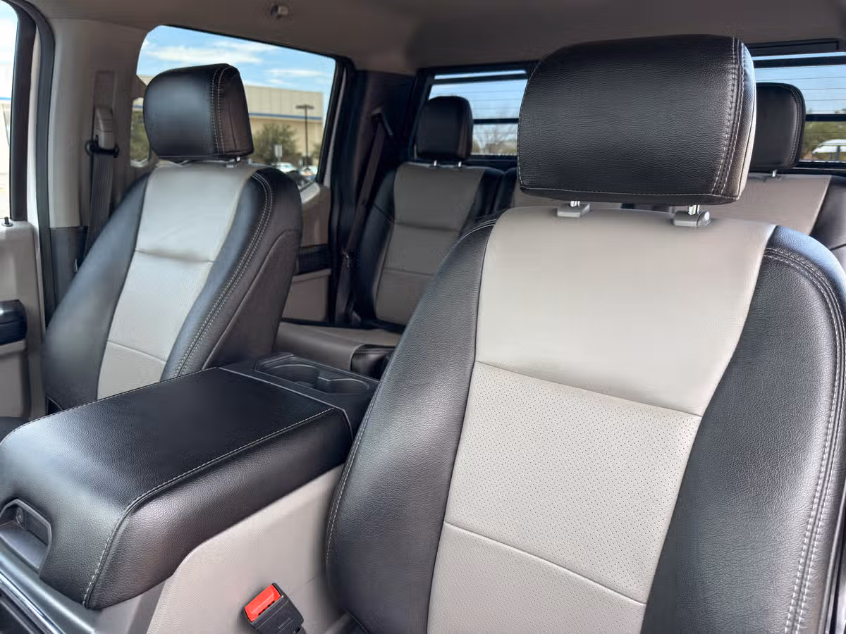 2021 Ford F-250 Super Duty XLT Crew Cab Image 21