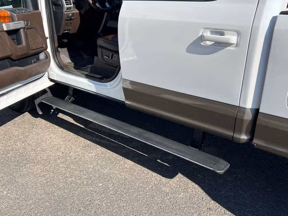 2019 Ford F-450 Super Duty King Ranch Crew Cab Image 10