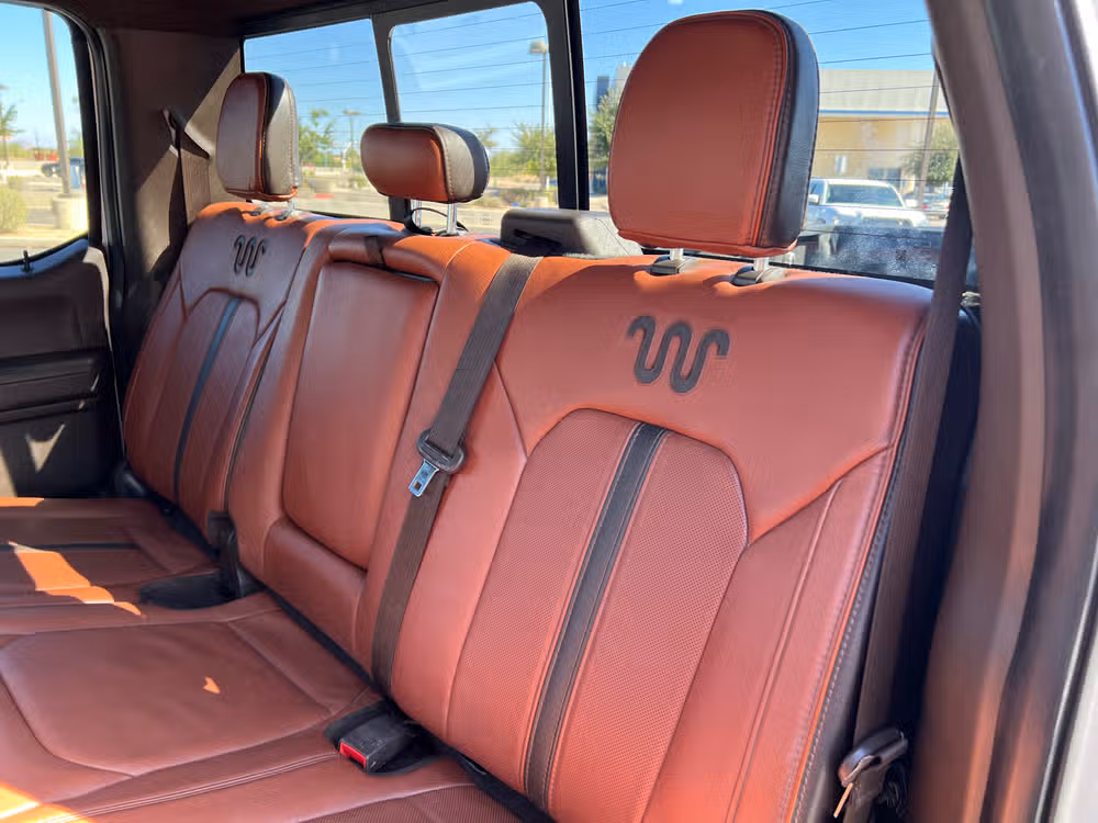 2019 Ford F-450 Super Duty King Ranch Crew Cab Image 18
