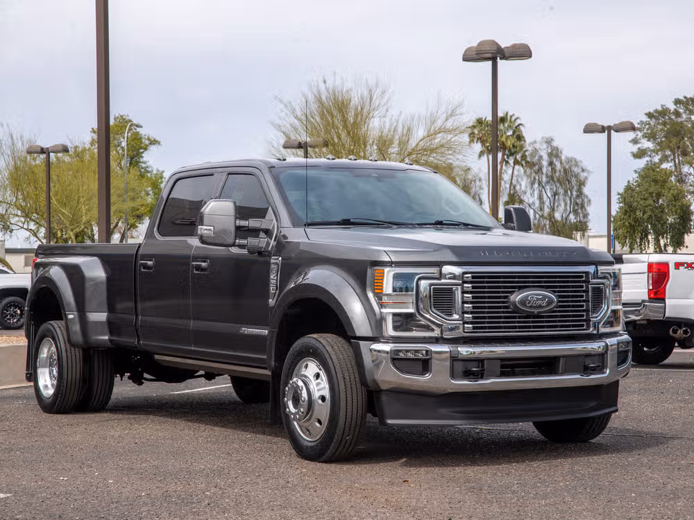 2020 Ford F-450 Super Duty Lariat Crew Cab Lower Image 1