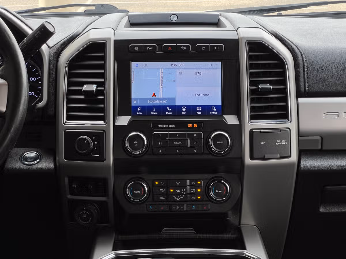 2020 Ford F-450 Super Duty Lariat Crew Cab Image 36