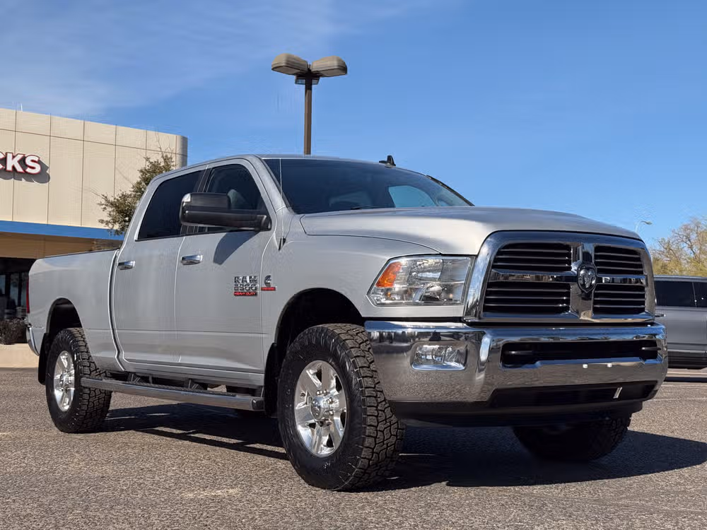 2015 Ram 2500 Big Horn Crew Cab Image 4