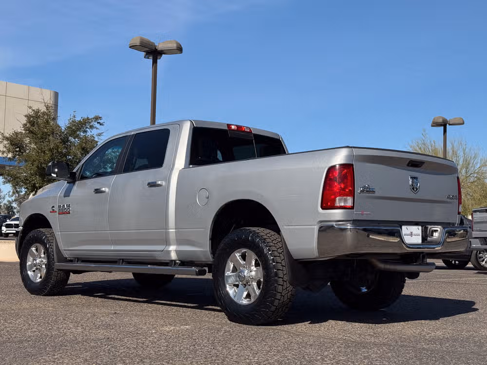 2015 Ram 2500 Big Horn Crew Cab Image 10