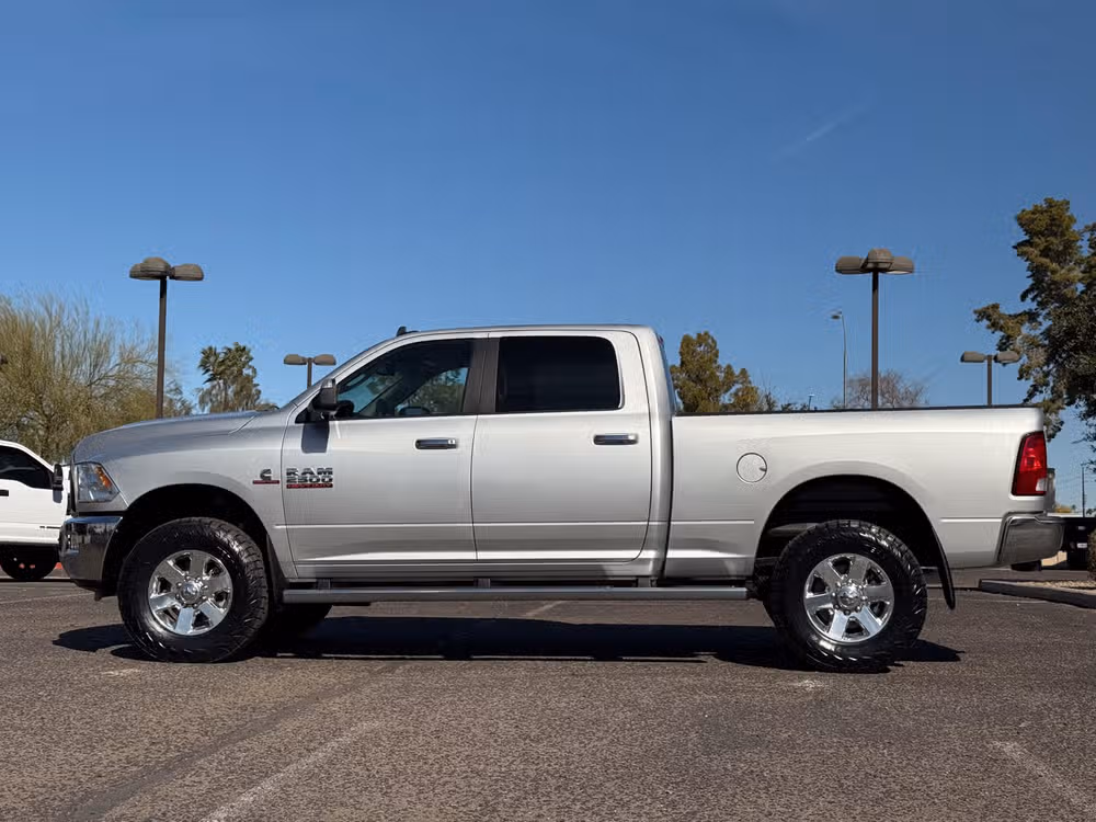 2015 Ram 2500 Big Horn Crew Cab Image 11