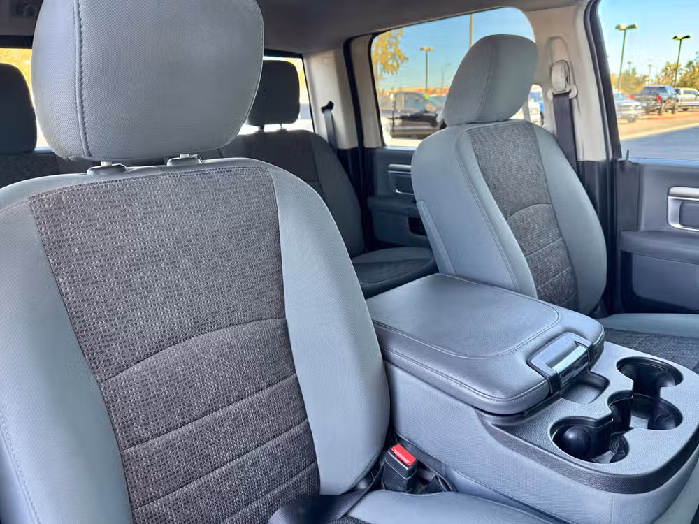 2015 Ram 2500 Big Horn Crew Cab Image 32