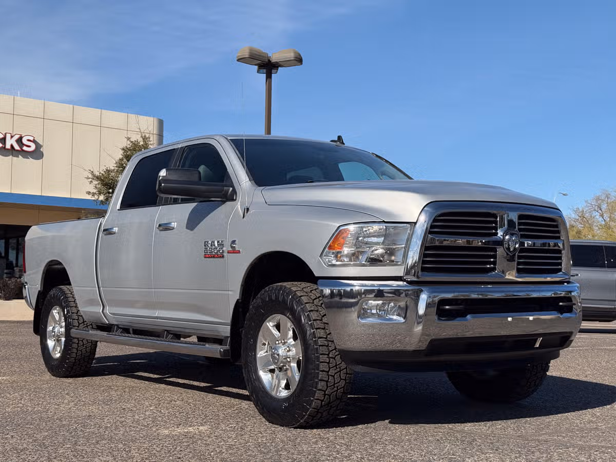 2015 Ram 2500 Big Horn Crew Cab Image 4