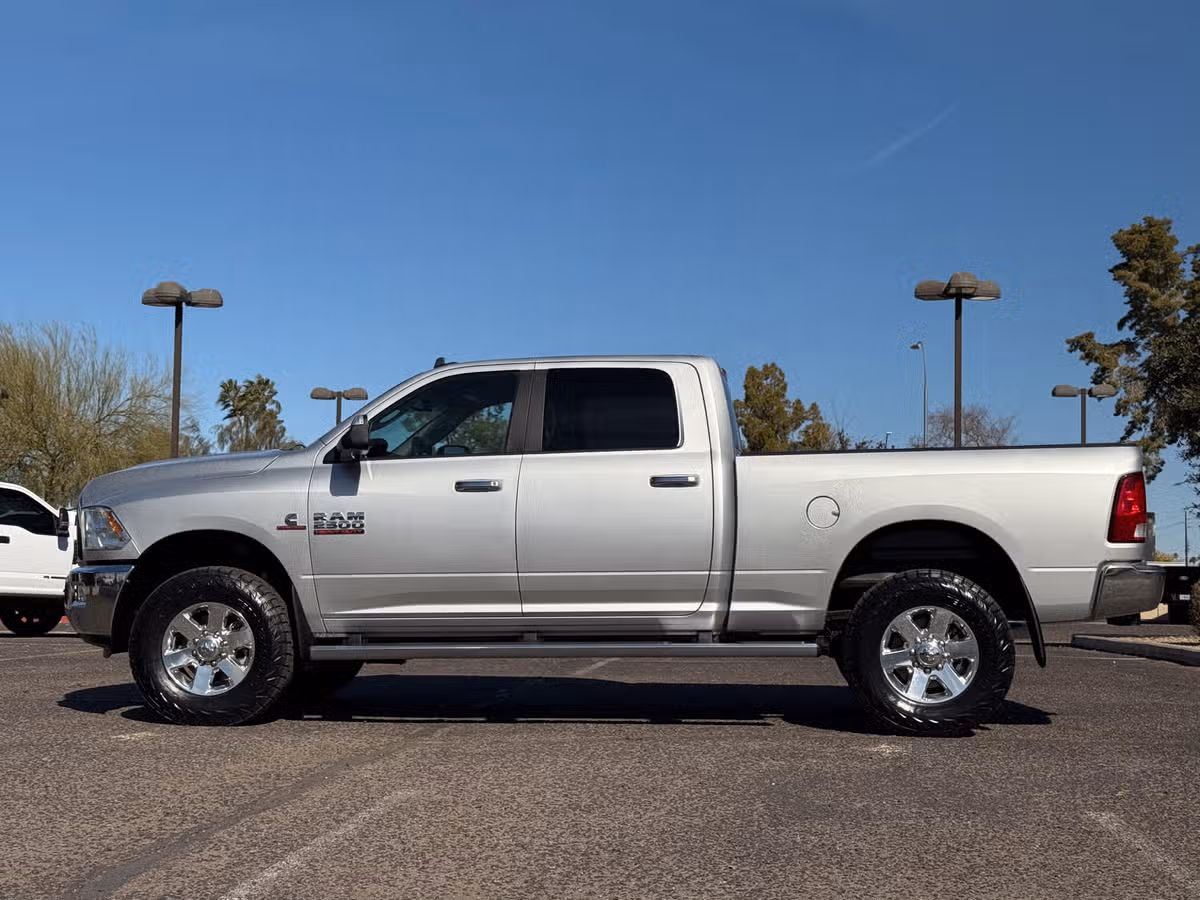 2015 Ram 2500 Big Horn Crew Cab Image 11