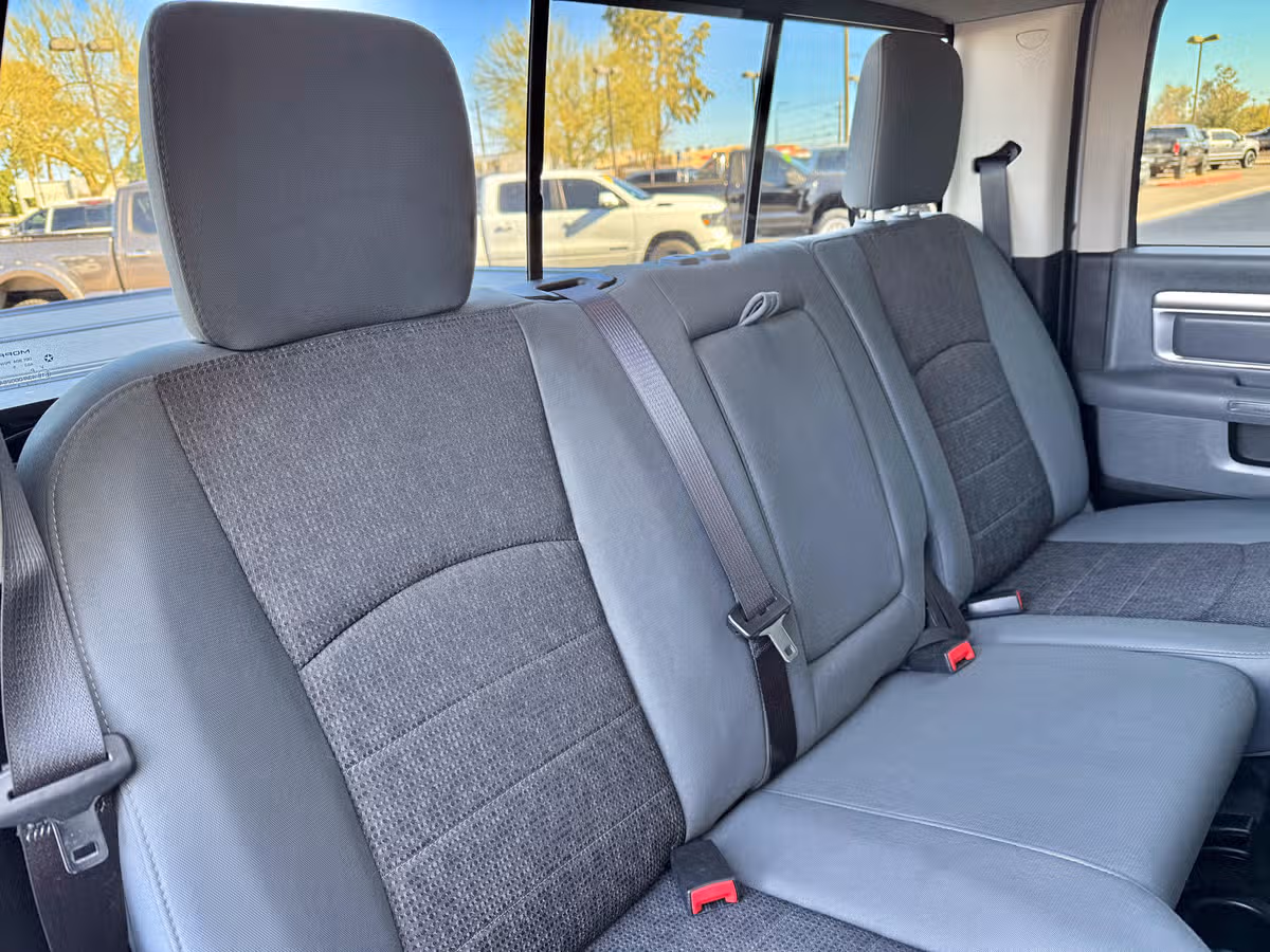 2015 Ram 2500 Big Horn Crew Cab Image 29