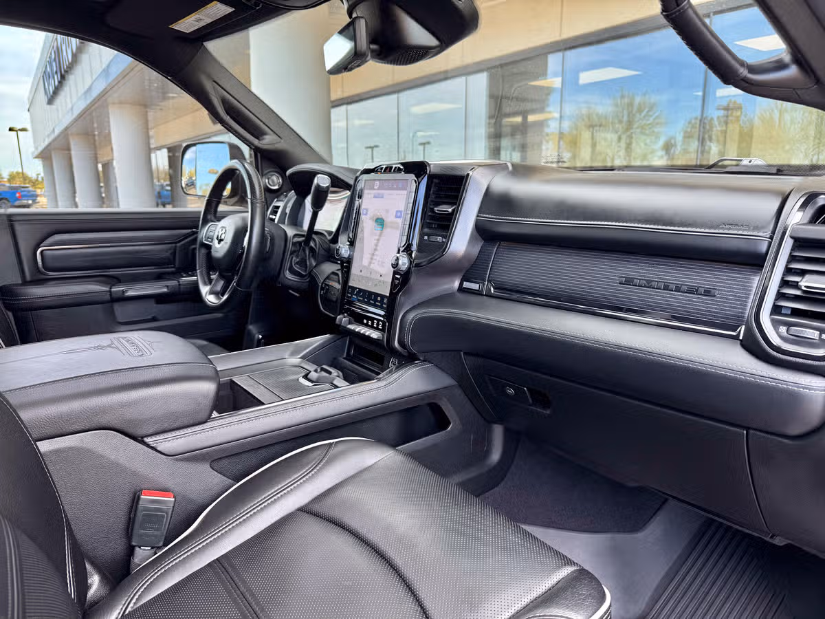 2022 Ram 2500 Limited Mega Cab Image 32
