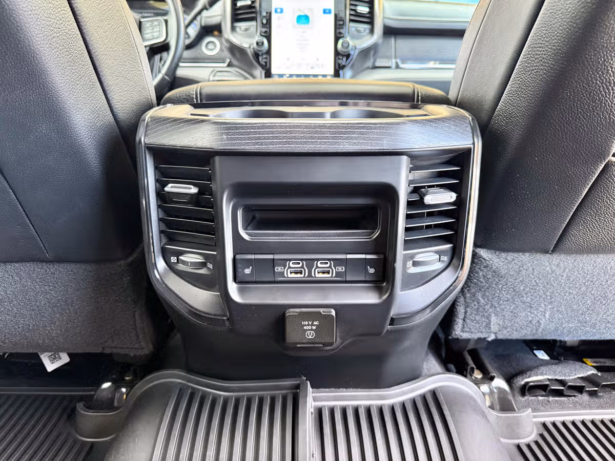 2022 Ram 2500 Limited Mega Cab Image 34