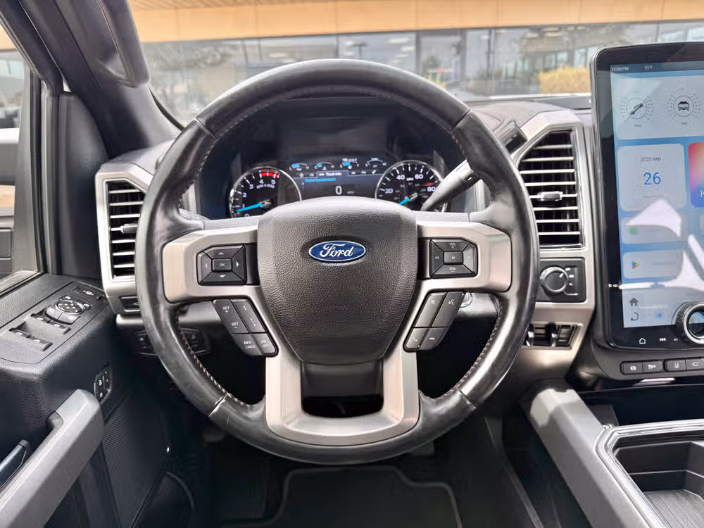2019 Ford F-250 Super Duty Platinum Crew Cab Image 36