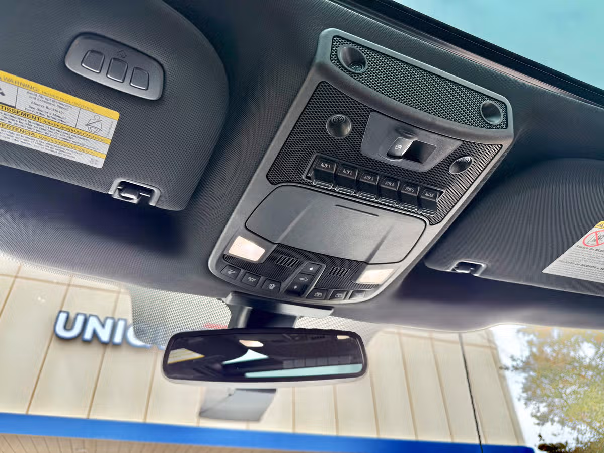 2019 Ford F-250 Super Duty Platinum Crew Cab Image 38