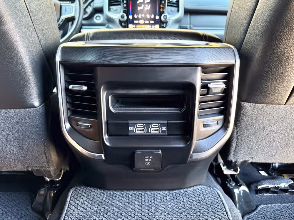 2024 Ram 3500 Laramie Mega Cab Image 32