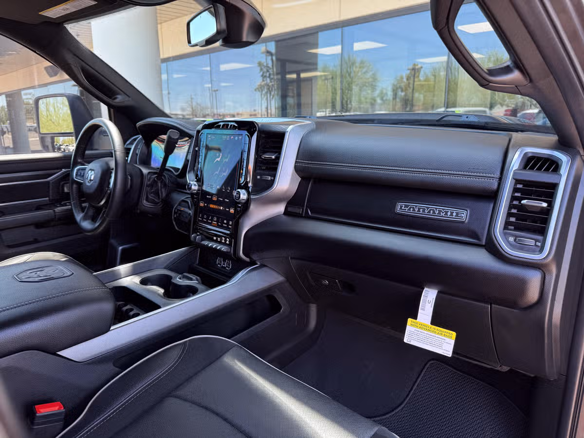 2024 Ram 3500 Laramie Mega Cab Image 30