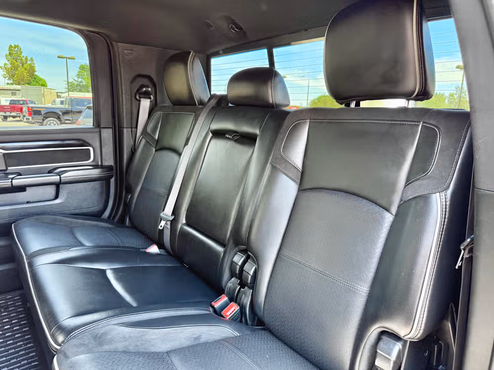 2021 Ram 2500 Laramie Mega Cab Image 24
