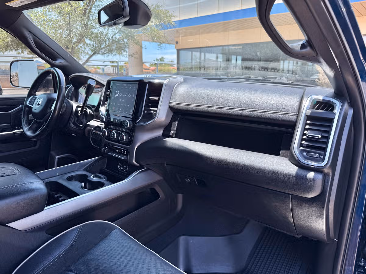 2021 Ram 2500 Laramie Mega Cab Image 30