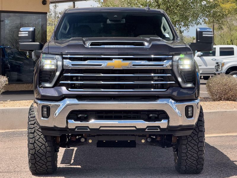 2024 Chevrolet Silverado 2500HD LTZ Crew Cab Upper Image 2