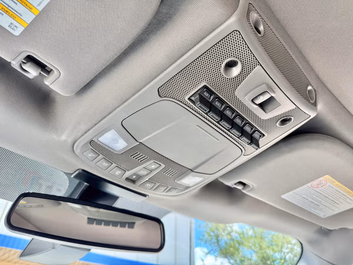 2018 Ford F-450 Super Duty Lariat Crew Cab Image 38