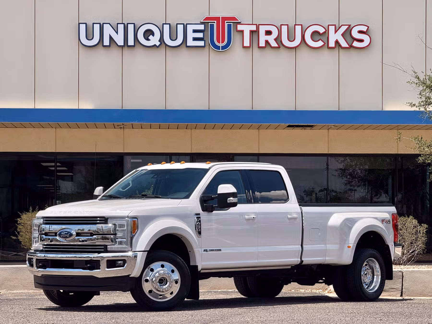 2018 Ford F-450 Super Duty Lariat Crew Cab